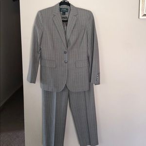 Ralph Lauren women’s Pant suit